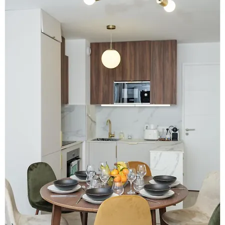 Chic 3 Pieces Avec Parking Et Terrasse A 35min De Paris Apartment